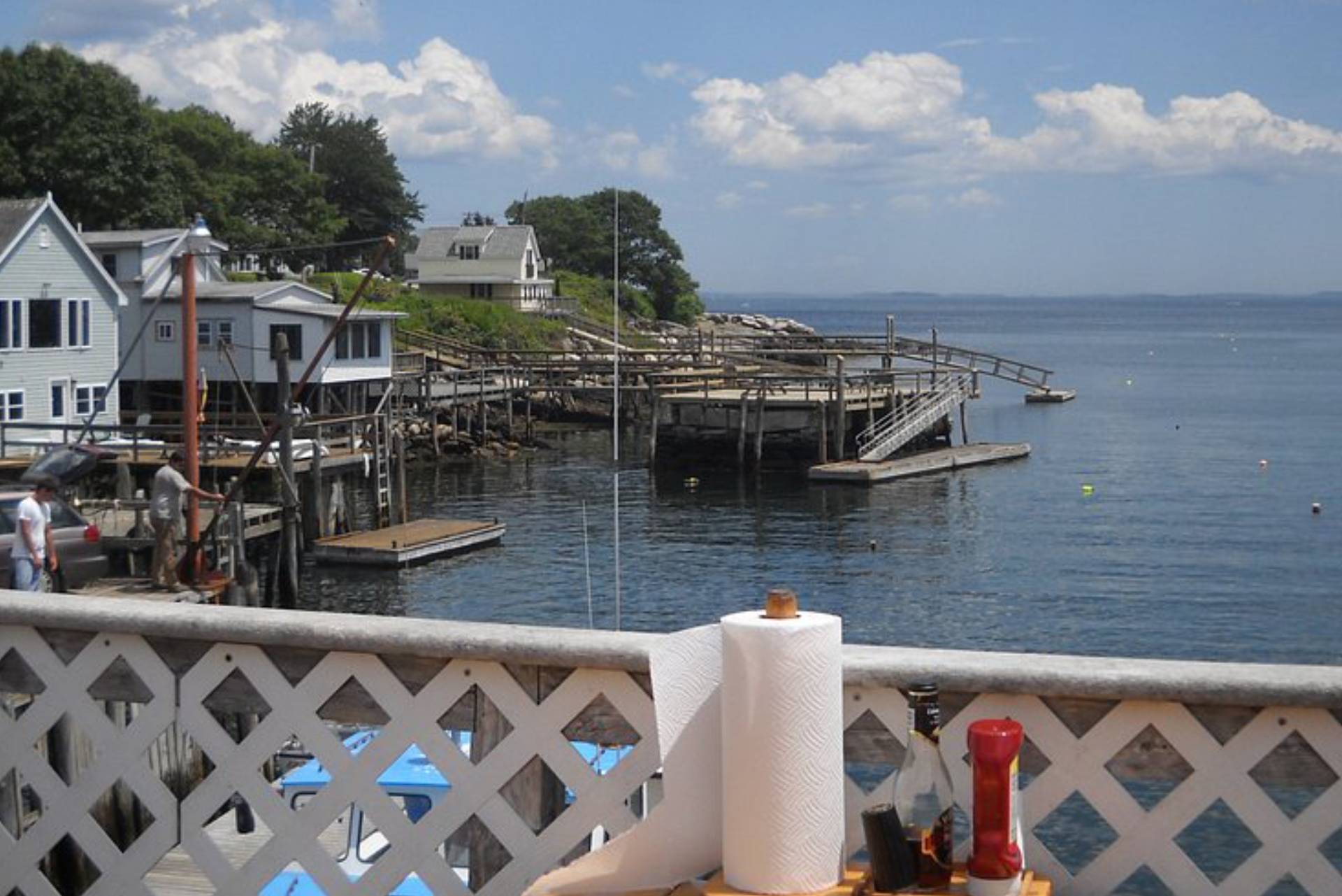 tasty-seafood-mussels-lemon